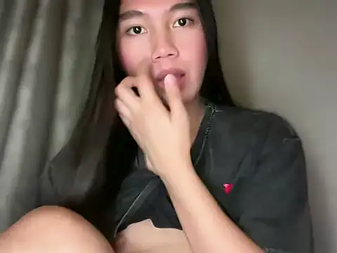 kat_mire webcam
