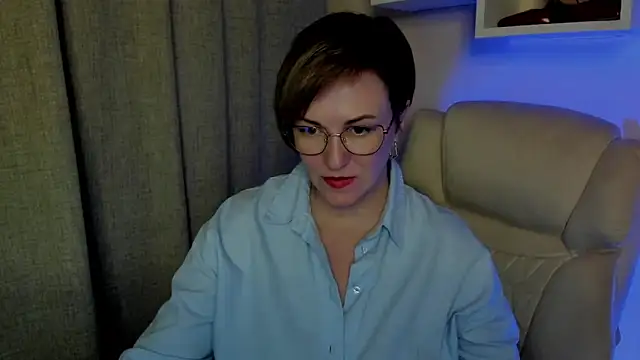 feliziaDesire webcam
