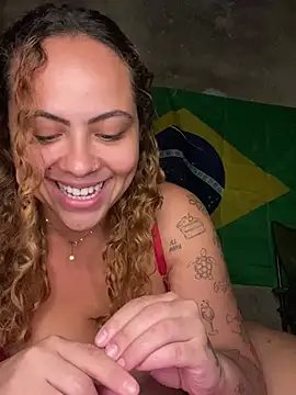 Chloe_Leaozinho webcam