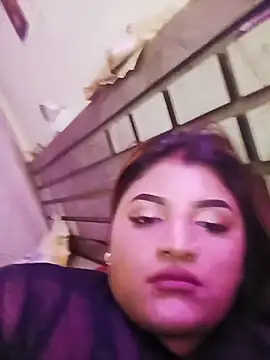 Sanaya_Gil webcam