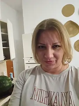 zarina3003 webcam