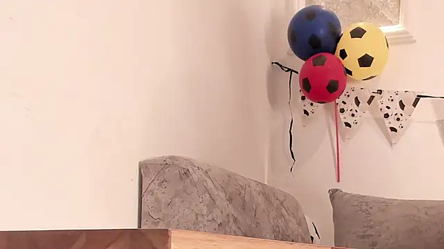 Megan_Mill webcam