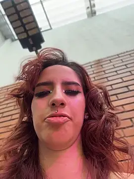 elodie_rouge webcam