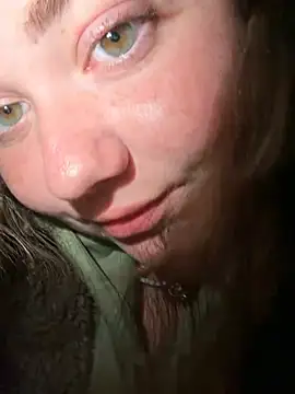 SummerHoney webcam