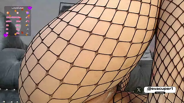 eva_cuper webcam