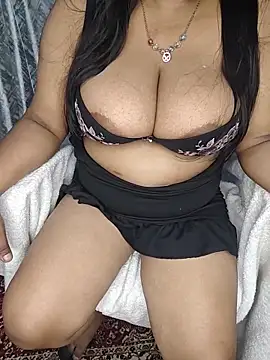 Curvy_Pooja webcam