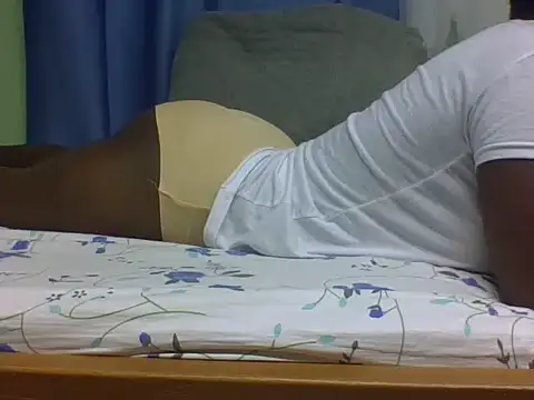 sexxybutty24 webcam