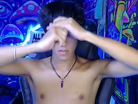 hugekenbigcock webcam