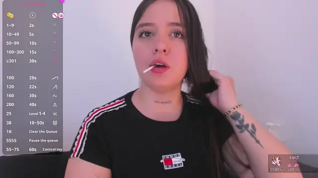 Sabrina_Lennox webcam