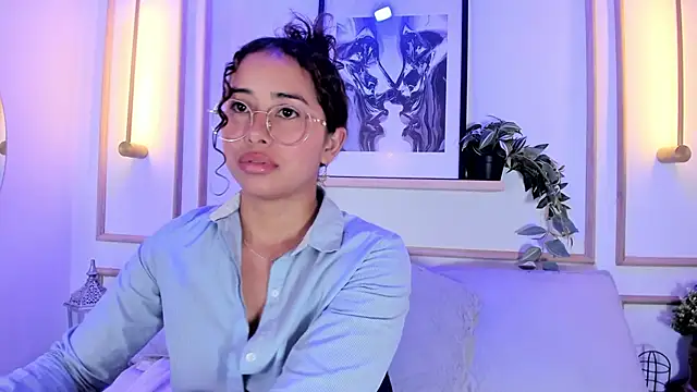Ammy_nova webcam
