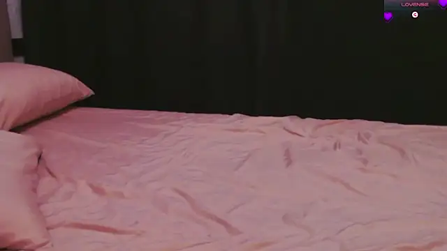HolySinner83 webcam