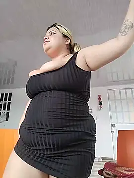 sara_y_amy (Ask my age) - Show tits both girl