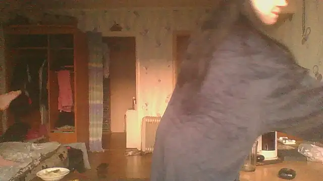 RussNocturnal webcam