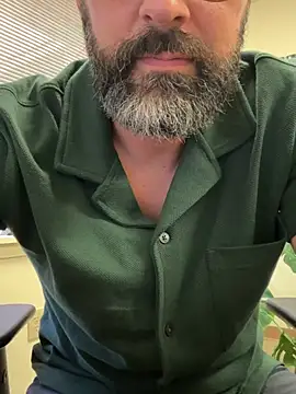 plaintreebull (Ask my age) - Will Share BULL Video Link