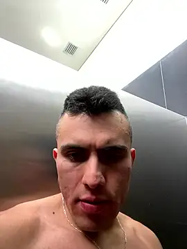 LucasJewely webcam