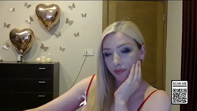 Wild_Silk_Desire webcam