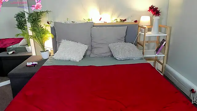 HotStellaaa webcam