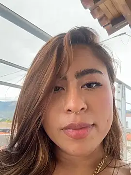 ThamaraGen_ webcam