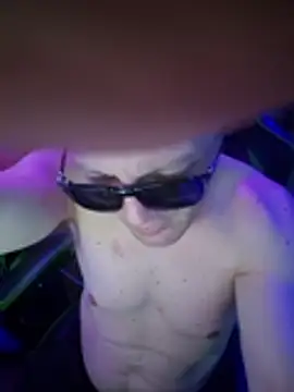 chronic_vibez webcam