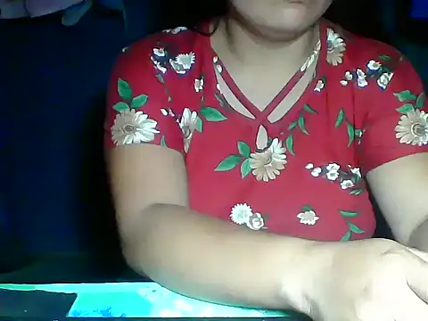 MommyKaye30 webcam