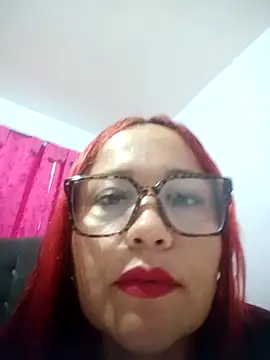 dorafoxyy webcam