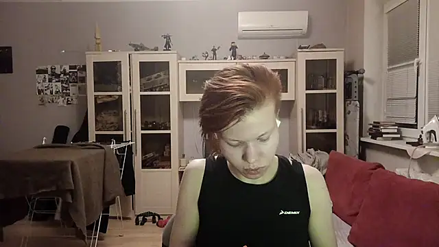 Tannet_Lovelyyy webcam