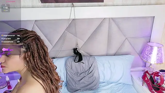 SussyRoss webcam