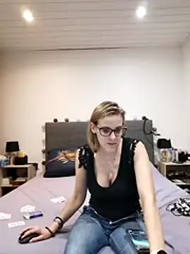Madame_Callie webcam