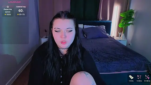 Kira_G0ld webcam
