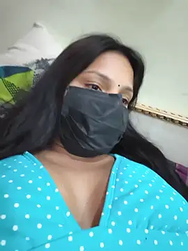 Cute-Sanvii webcam