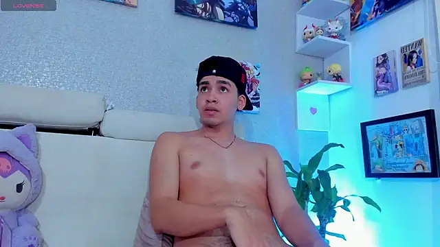 strong_rock69 webcam
