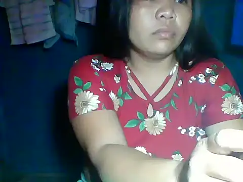 MommyKaye30 webcam