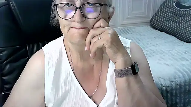 LolkaAlyss webcam