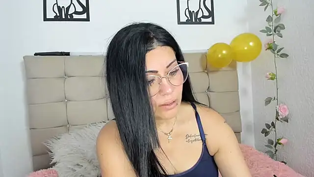 Tania_mature webcam