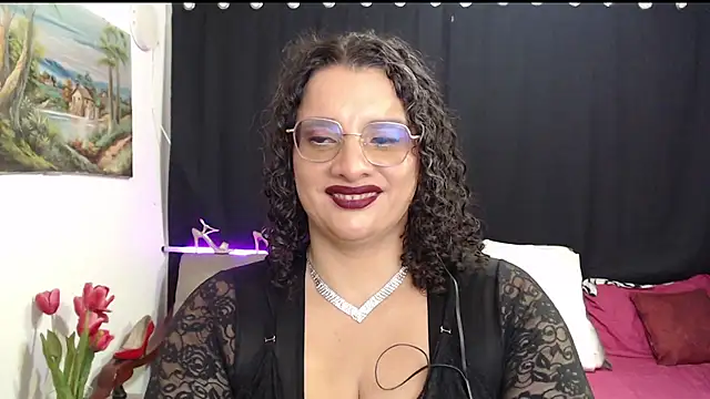 Aleja_Gonzales webcam