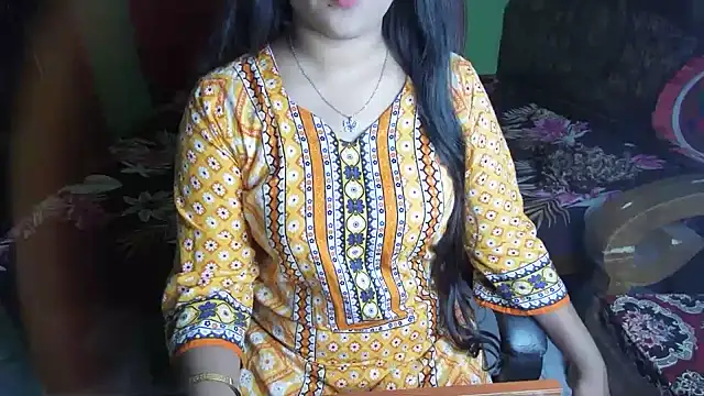 BengaliQueenStar webcam