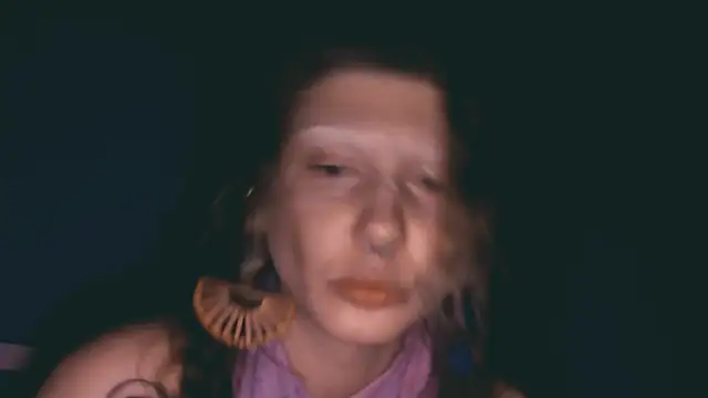 VivienDarkbloom webcam
