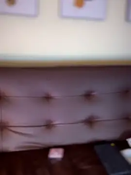 LeylaKnox webcam