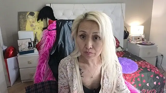 RoxalanaStar webcam