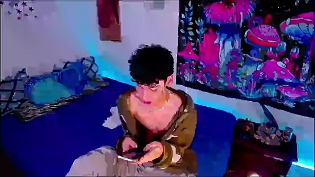 Thedoll_ethan7 webcam