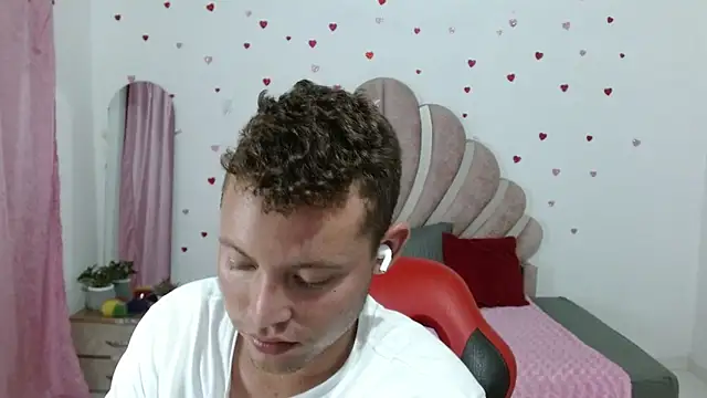 sven_fox723 webcam