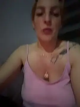 Hot-Milf4U webcam