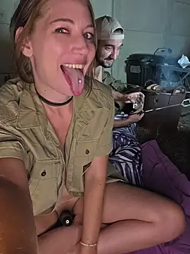 XLisaxx