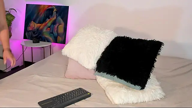 NicoleDiior webcam