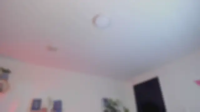YariRose webcam