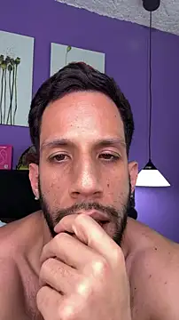 Karim_mansur webcam