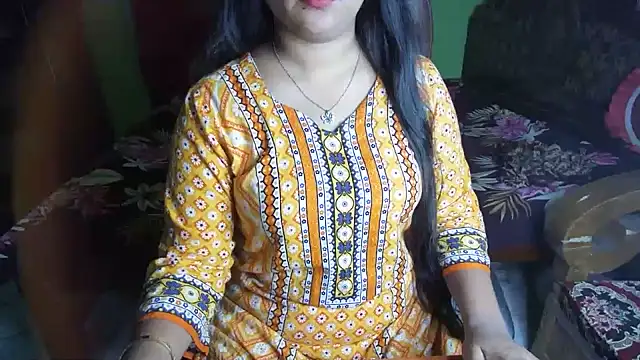BengaliQueenStar webcam
