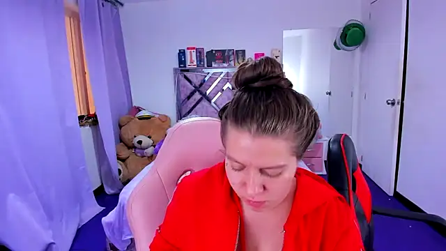 Luna_Analya webcam