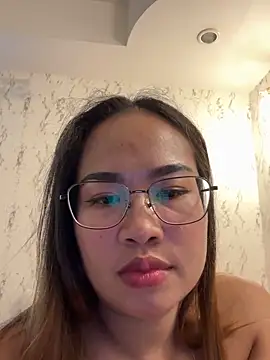 Ponthip webcam