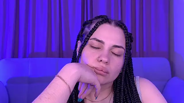 AdrianaToress webcam